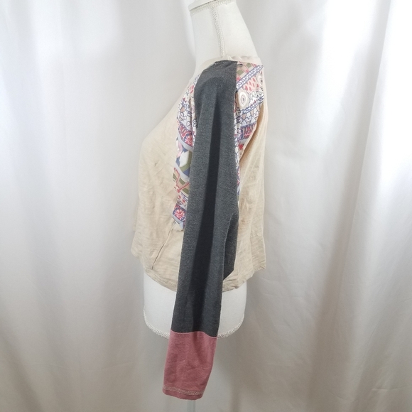 Umgee Cropped Abstract Top S - Picture 4 of 11